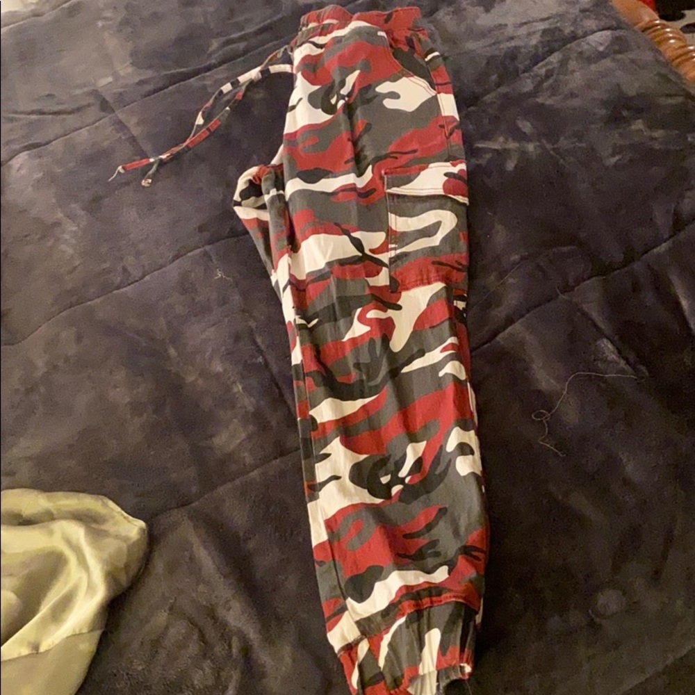 Cargo pants